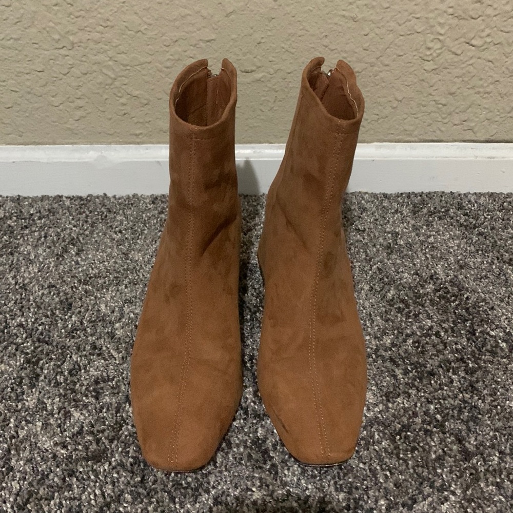 Lulus Keaton brown Suede Boots